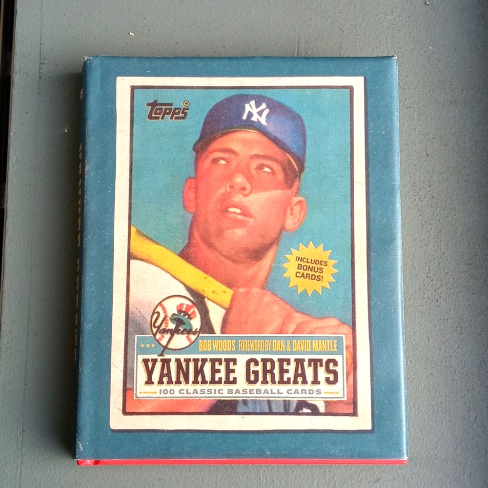 Yankee Greats : 100 Classic Baseball Cards (book)